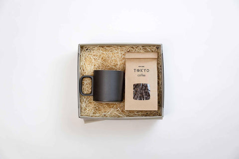 Tokyo Coffee Blend × HASAMI Black Mug M - オーガニックコーヒーの通販、サブスク - コーヒー豆の卸売り | TOKYO COFFEE Organic Coffee